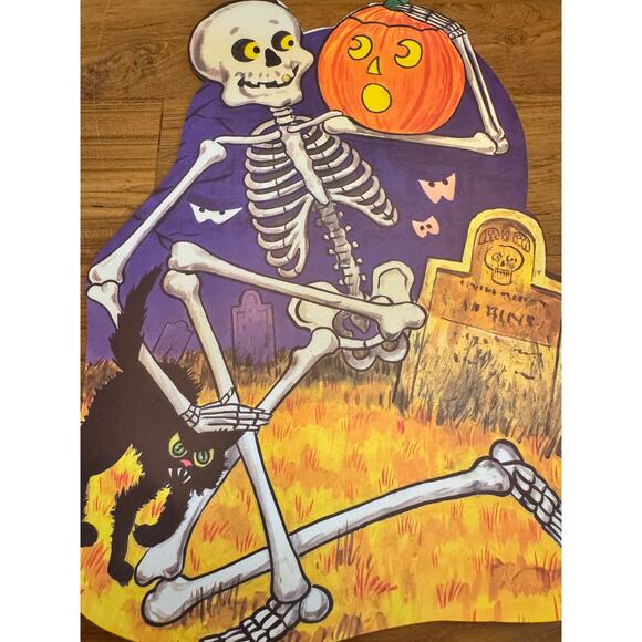 Vintage Skeleton In Graveyard Pumpkin Cat Halloween Die Cut Decoration Cardstoc - Picture 1 of 5